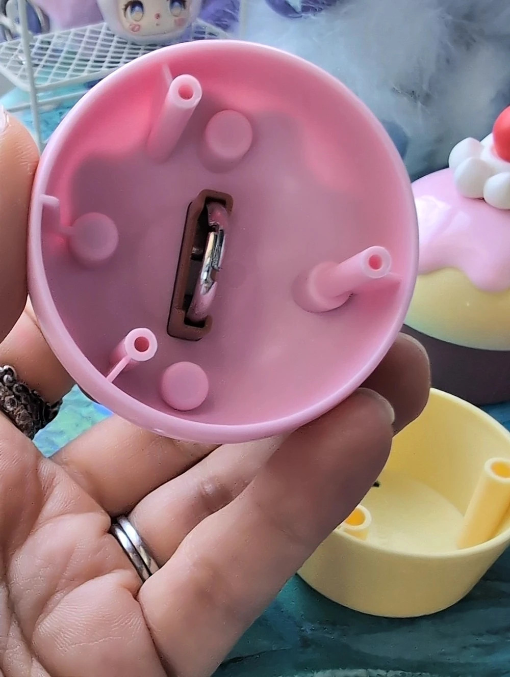New Sealed Cupcake Gashapon & Novelty Rings From Japan - ADD to BUNDLE for $15 - Picture 8 of 14
